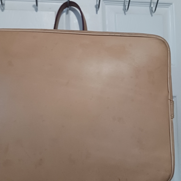 (AUTHENTICATED)Louis Vuitton Shoulder Bag - Picture 3 of 10